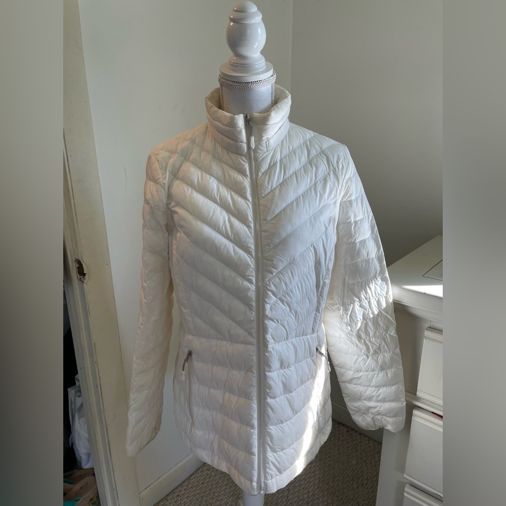 A thin, fall coat